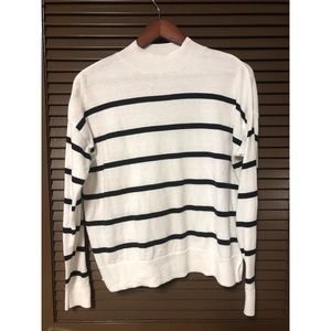 Old Navy Mock Neck Sweater in White Black Stripes